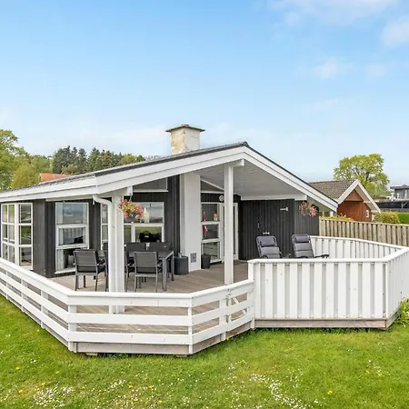 Beautiful In Bjert With Sauna * Sonder Bjert